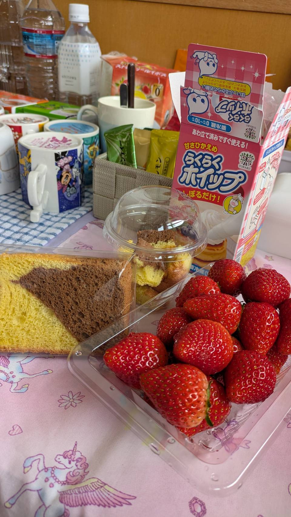 ある日のおやつ-cleaned.jpg